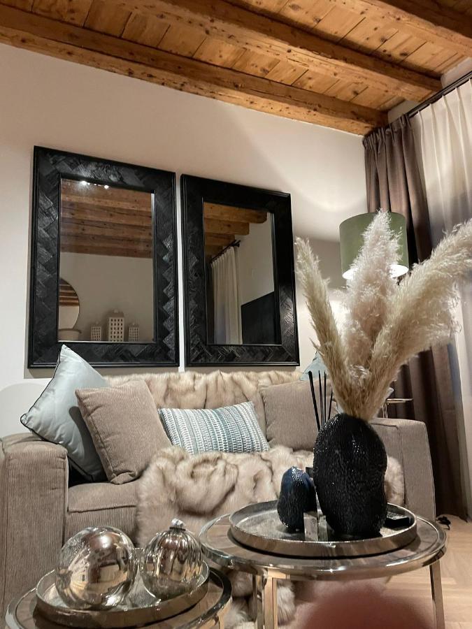 Elegance Room - Aparta & Suite - Automatized Apartment Bassano del Grappa Bagian luar foto